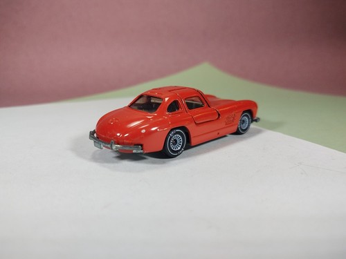 SIKU Rojo Mercedes-Benz 300SL Hecho en W Alemania-CASI COMO NUEVO Coche Muy RARO! - Imagen 7 de 14