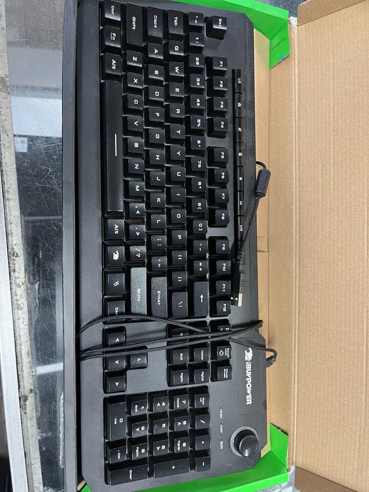 全新雷蛇英雄游戏套装,键盘+鼠标+垫+握把 — 第 4/4 张图片