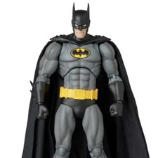 DC Mafex DC Comics Knight Crusader Batman (Black Version) DC Mafex DC Comics Knight Crusader Batman (Black Version)
