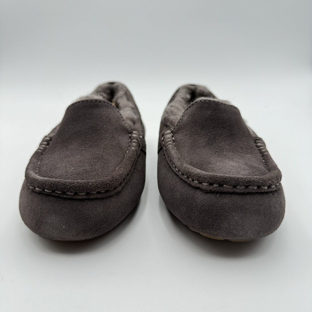 UGG Women's Shoes Ansley Slippers Gray 1106878 Size 5 NEW IN BOX