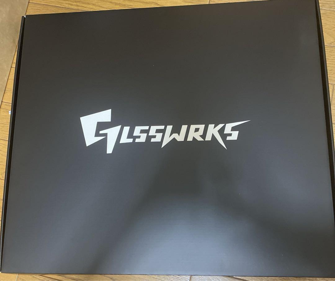 GLSSWRKS DARK KAZEMI Premium Glass Mousepad Dark 490x420mm GLSSWRKS DARK KAZEMI Premium Glass Mousepad Dark 490x420mm