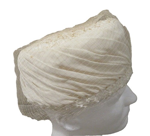 Vintage 1950s Orange Big Bow Strap Cap Pillbox Fascinator  display picture 3