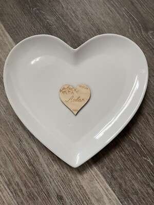 Ortsnamen Hochzeit aus Holz, personalisiert lasergeschnitten Tischdeko