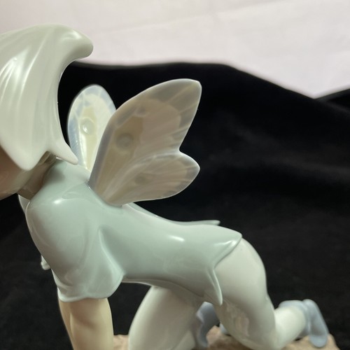 Lladro Privilege # 7690 Prinz der Elfen Design von Joan Coderch - Bild 2 von 14