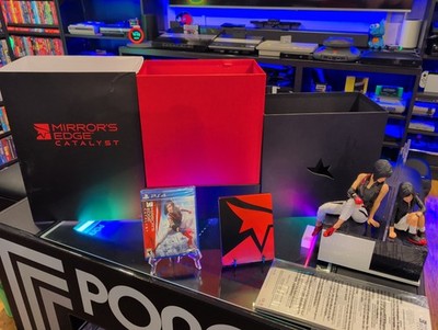 Mirrors Edge Catalyst PlayStation 4 PS4 Collectors Edition Statue Steelbook Read
