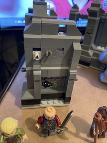 LEGO The Lord Of The Rings Mines Of Moria 9473 With Mini Figures Cave Troll