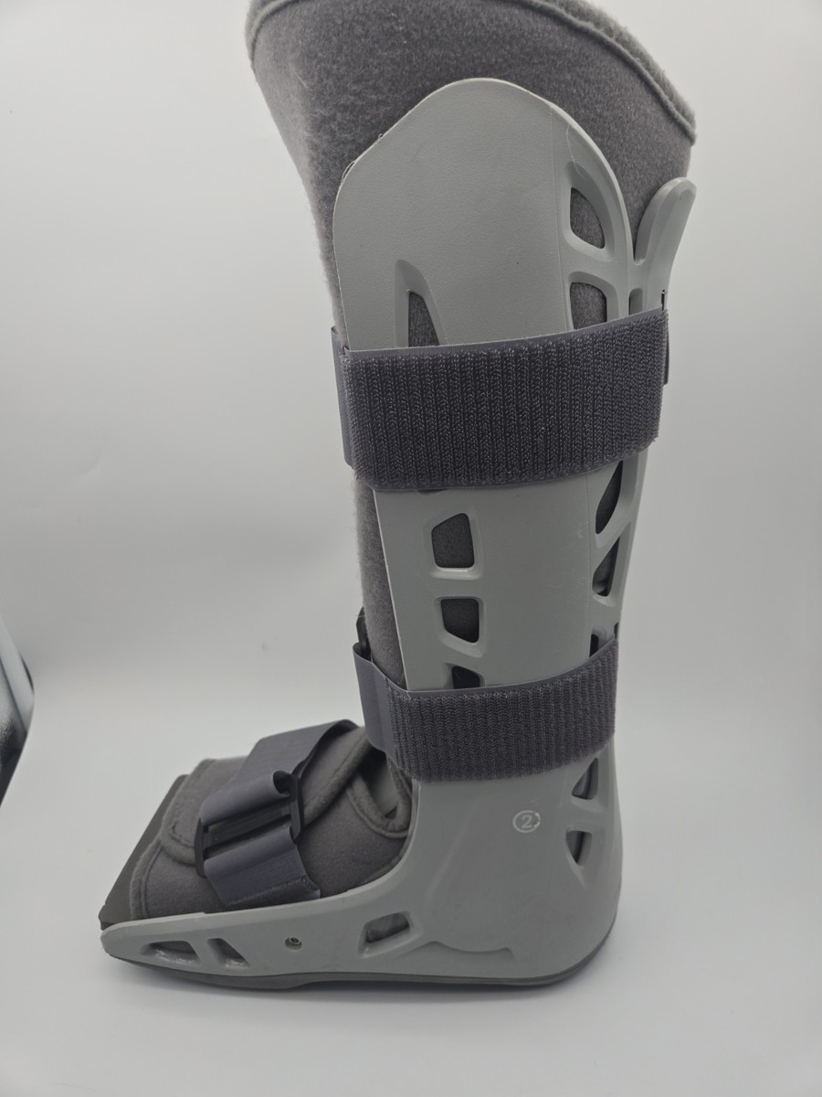 Aircast AirSelect Walker Brace/Walking Boot Size Medium - Built in