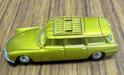 #ad Vintage Husky Models Gold Citroen Safari Made in Great Britain $12.95
