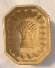 Vintage 6" x 4.75" Yellow Ware Wheat Sheaf Mold  - Farmhouse Decor - small flaws