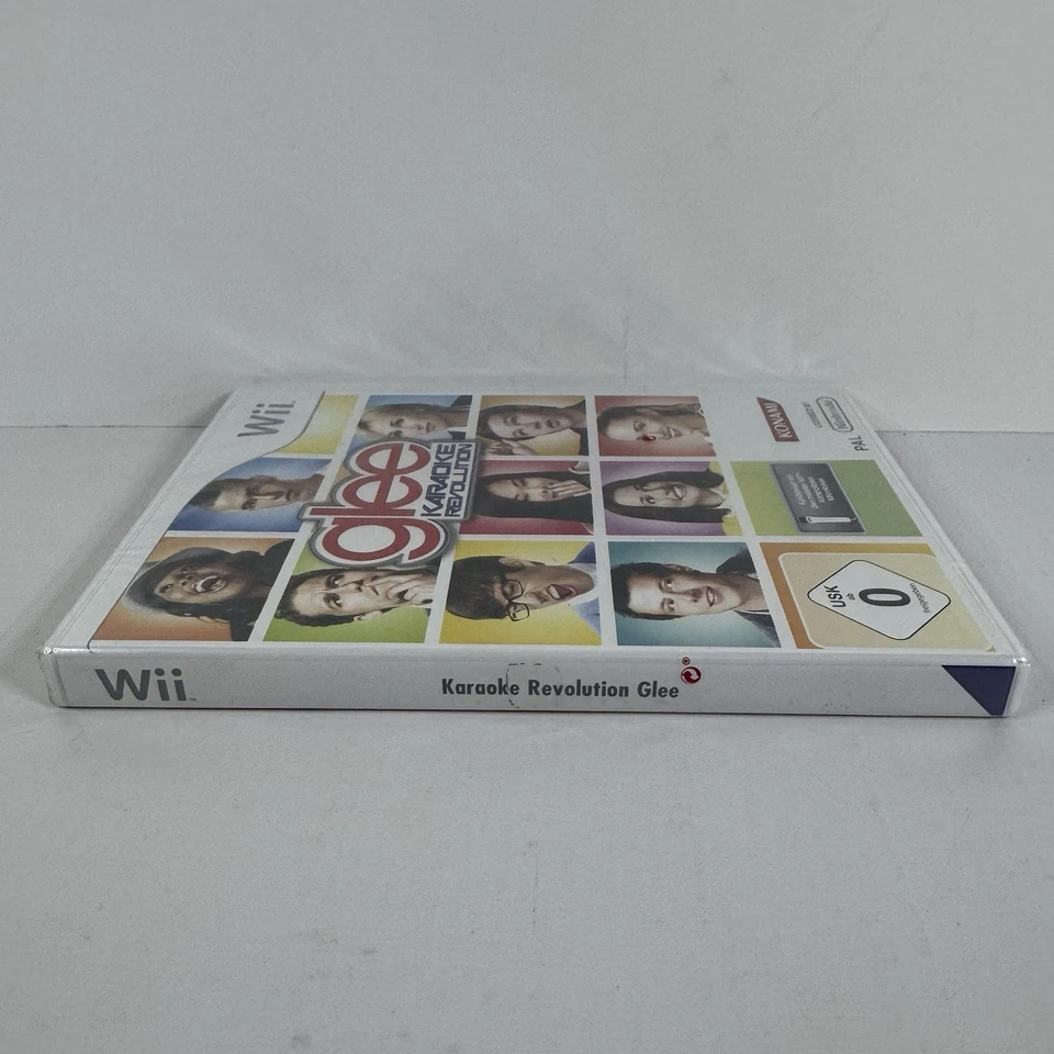 Karaoke Revolution: Glee Nintendo Wii PAL Video Game European Version New Sealed - Image 3 of 4