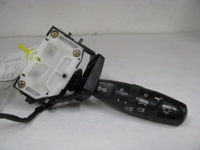Used Steering Column Control Switch fits: 2003 Mitsubishi Diamante assembly w/fo — 第 2/4 张图片