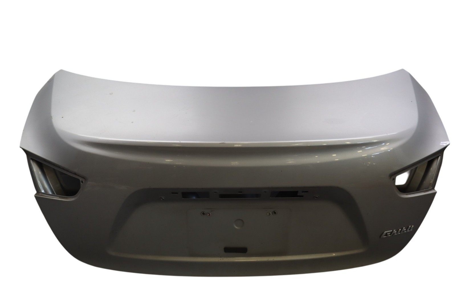 14-20 Maserati Ghibli Rear Trunk Lid Deck Shell Cover Panel 670008304 Oem
