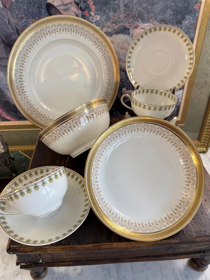 Tres platos y cuencos griegos franceses D&C Limoges R. Dalinieres Foto 2 de 4