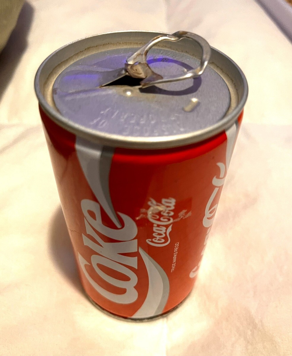 1 VINTAGE & RARE COCA-COLA FOREIGN VERY OLD SODA CAN ASIA 1 VINTAGE & RARE COCA-COLA FOREIGN VERY OLD SODA CAN ASIA