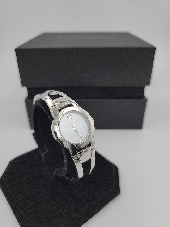 Reloj suizo Movado Amorosa para mujer esfera MOP brazalete - 0606538 (precio de venta sugerido por el fabricante 595 USD) Foto 3 de 4