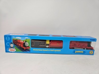 Thomas & Friends Trackmaster TOMY Motorized Road & Rail James Hit Toy READ NEW
