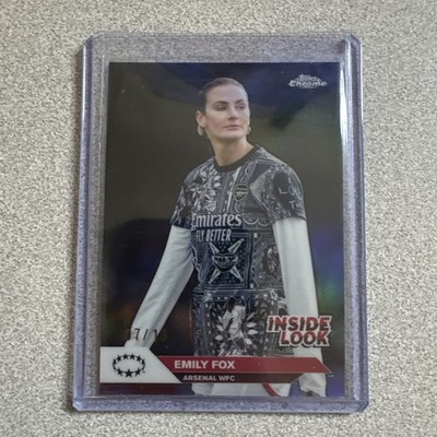 2024-25 TOPPS CHROME UEFA WOMEN 'S INSIDE LOOK Black 7/10 #IL8 EMILY FOX
