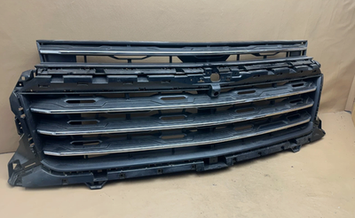 MINT 2024 2025 CHEVROLET TRAVERSE LT FRONT UPPER RADIATOR GRILLE