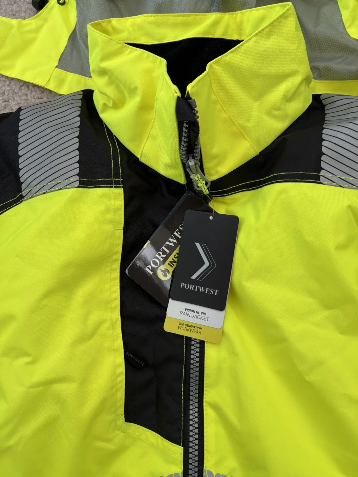 PORTWEST PW3 HI-VIS WINTER JACKET – T400 Safety Rain Reflective image 8