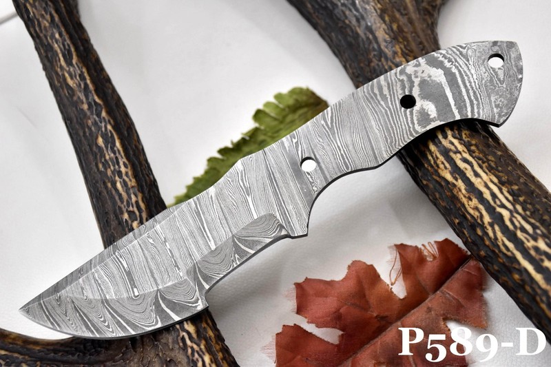 Custom 9.0"OAL Damascus Steel Blank Blade Tracker Hunting Knife Handmade (P589-D