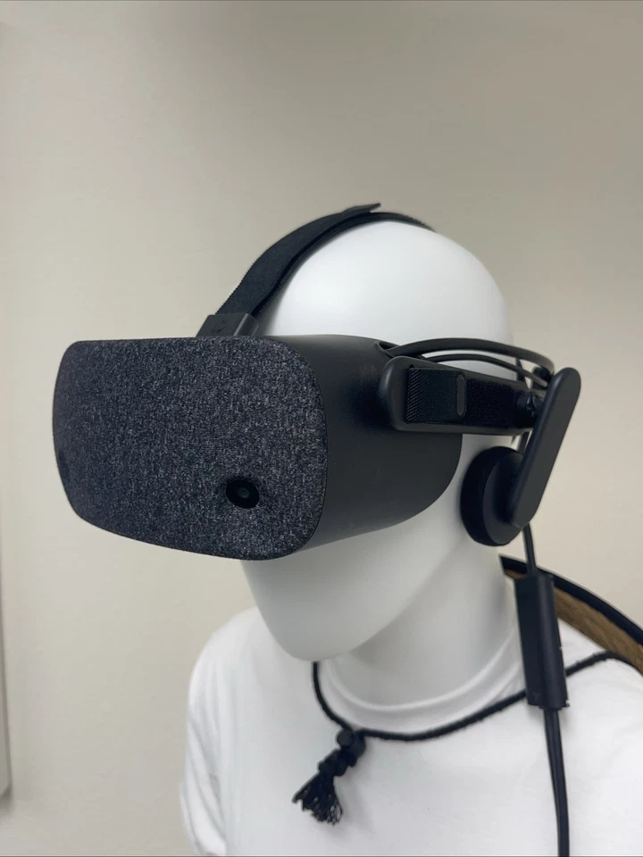 Auriculares de realidad virtual HP Reverb VR1000 con controladores y cable 2 en 1 Foto 2 de 4