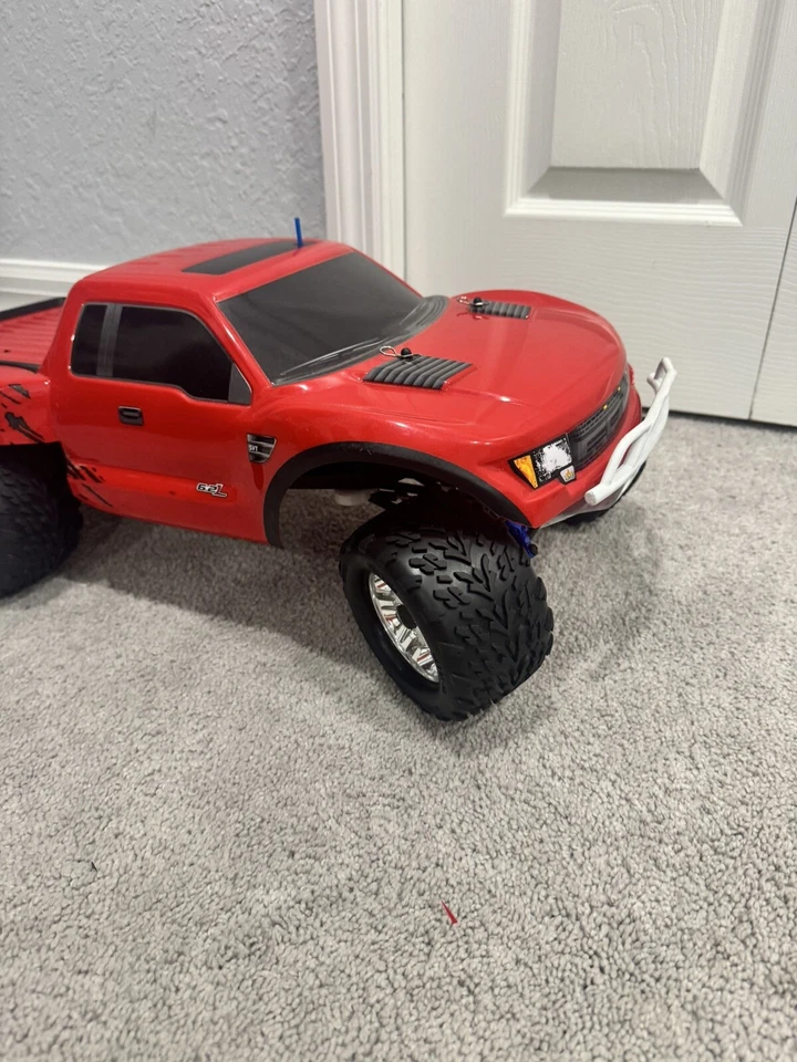 Kit mejorado Traxxas 1/16 Slash 4x4, añadido con motor sin escobillas Foto 2 de 4