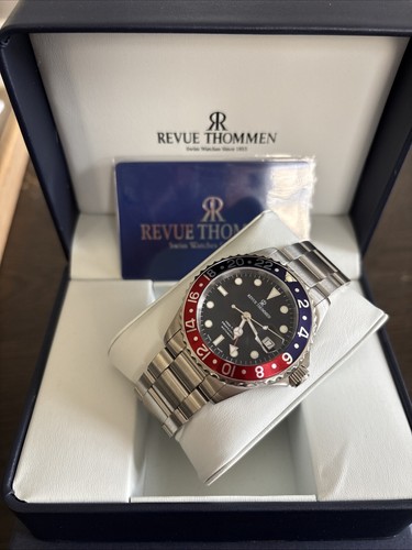 Revue Thommen ‘PEPSI’ GMT: Ref. 17572.2, Automatic 42mm Men’s Watch, FULL SET!