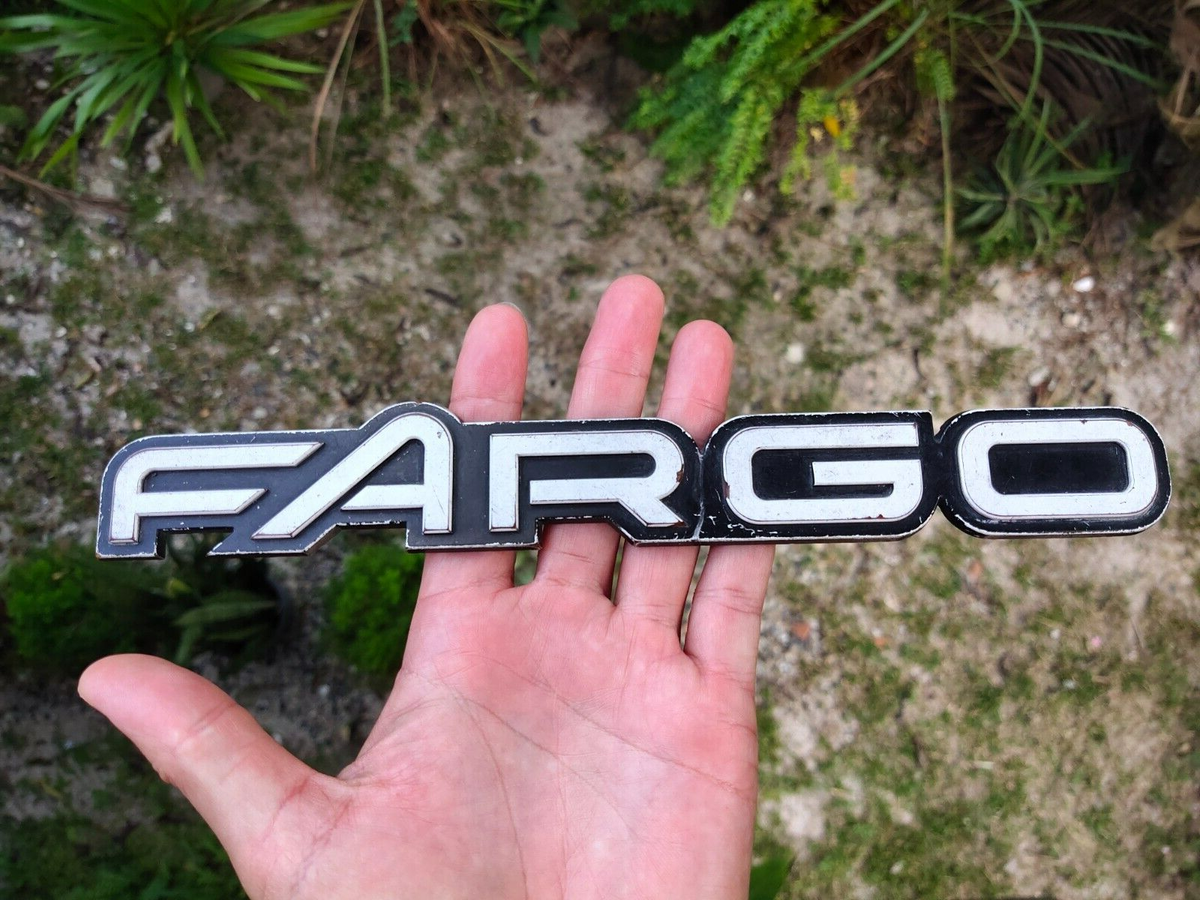 ISUZU Fargo Turbo 本体 外装パーツ FARGO Front Emblem/Badge Fit ISUZU FARGO 1984-1985 Genuine | eBay