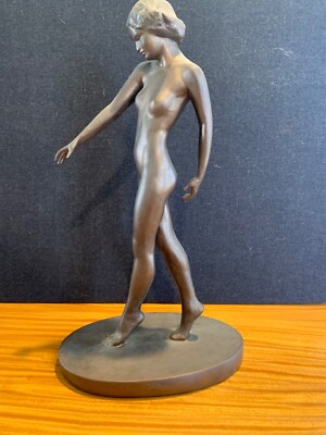 VIRGINIA MORRIS POLLAK PLASTER SCULPTURE NUDE WOMAN ON TOES 16.75 ''  IN HEIGHT