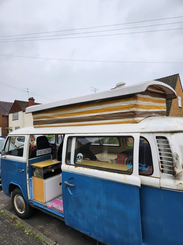 VW T2 Camper Van, Needs Work . Engine Runs Really Well. - Picture 5 of 18