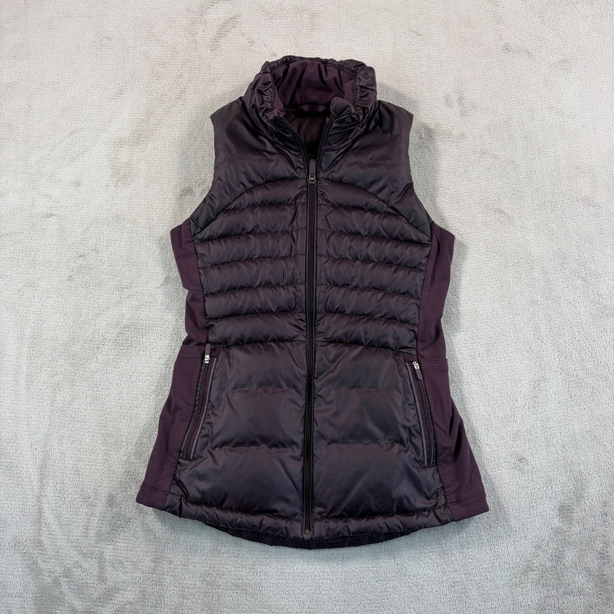 ジャケット・アウター Lululemon Down for it all vest 6 Lululemon Down For It All Vest Women 6 Plum Puffer Goose Down
