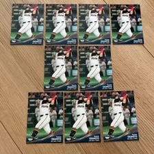 Kazuma Okamoto Giants Baseball Card 9pcs Set w/ Glitter Cards, Used