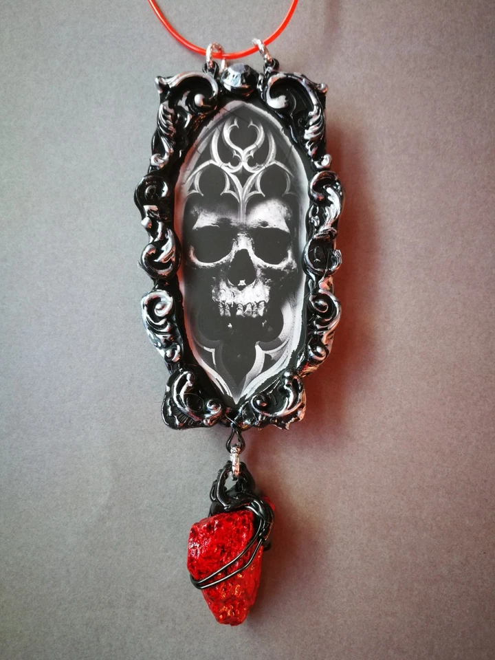 Colgante Catedral Gótica Calavera Magia Piedra Talismán Esotérico Gótico Amuleto Bruja Foto 3 de 4