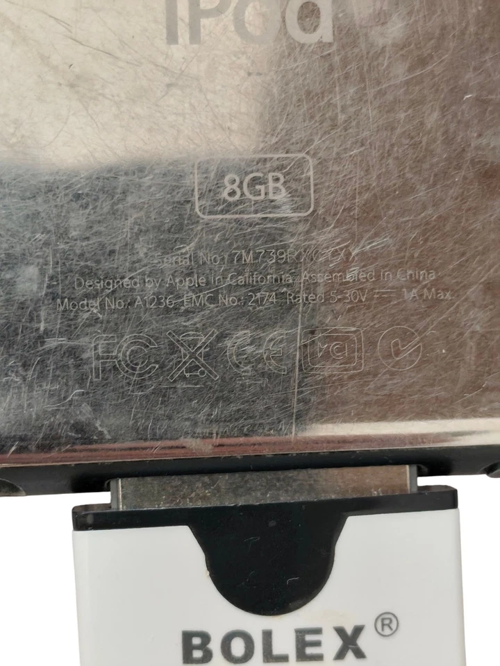 Apple iPod Nano A1236 8GB lettore MP3 usato argento funzionante ma da Sistemare! - Immagine 4 di 4