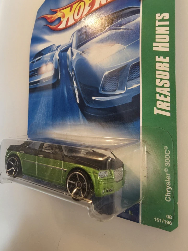 Chrysler 300c 2007 Treasure Hunt Hot Wheels Foto 3 de 4