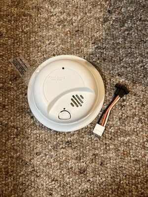 BRK First Alert 9120B Smoke Detector AC Powered Battery 