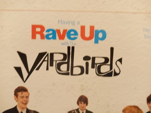 THE YARDBIRDS "HAVING A RAVE UP" VINYL ALBUM 1960's - Picture 2 of 11