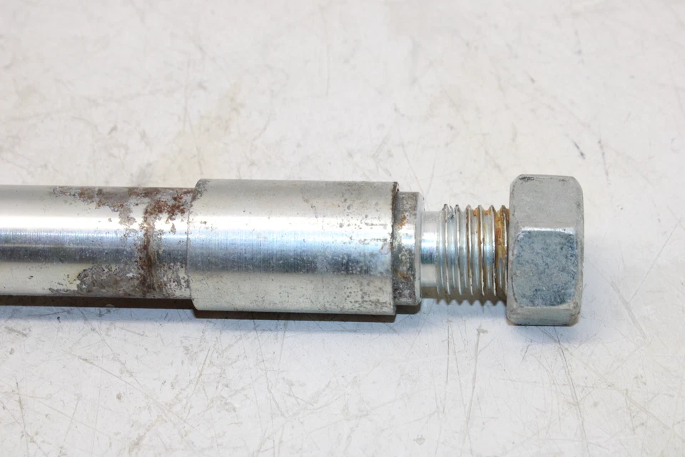 2008 Harley-Davidson V-Rod VRSCAW 后轴后轮 RIM PIVOT BOLT AAEL — 第 4/4 张图片