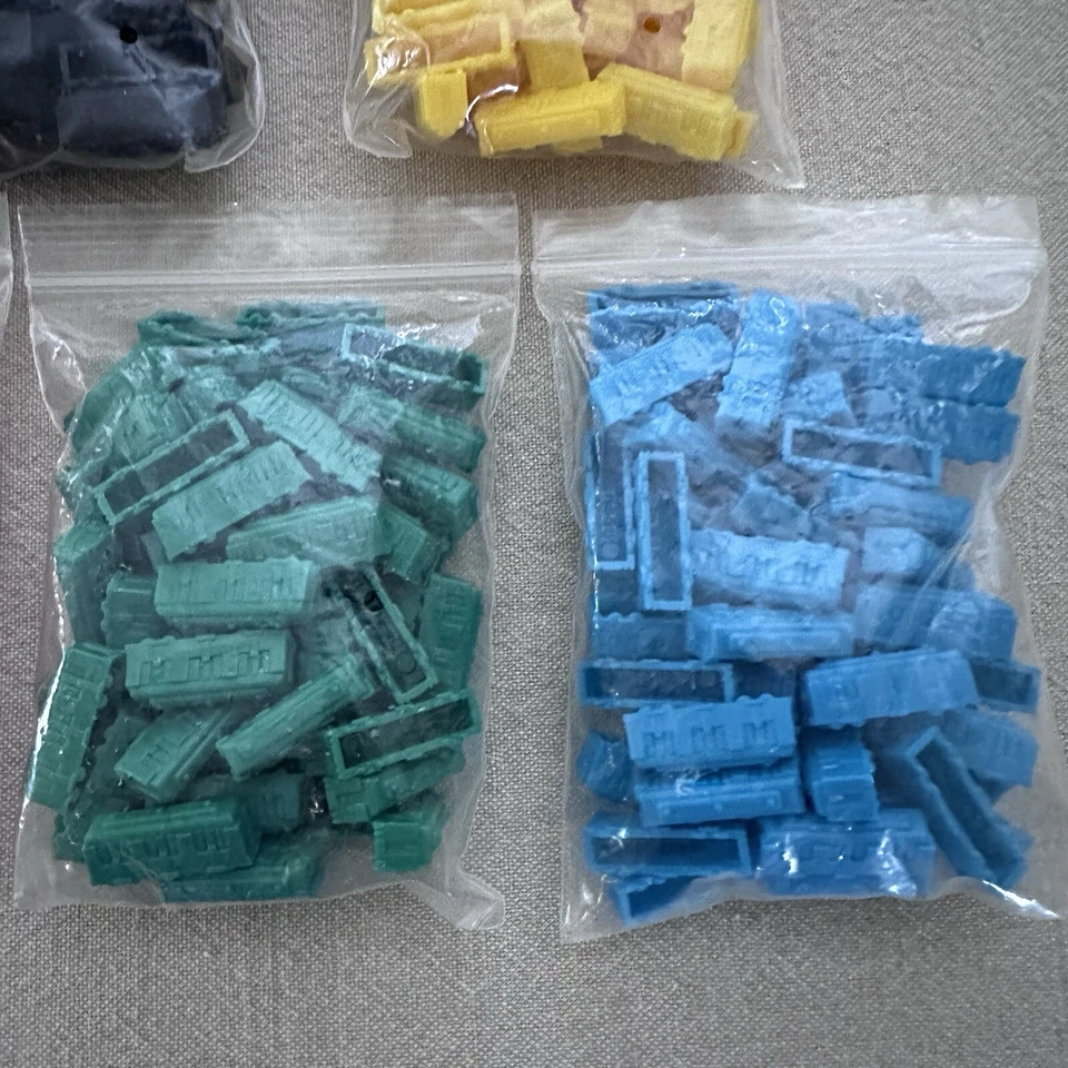 NUEVO Juego de Mesa Ticket To Ride Piezas de Repuesto Piezas Tren Coches Set 240 Foto 3 de 4