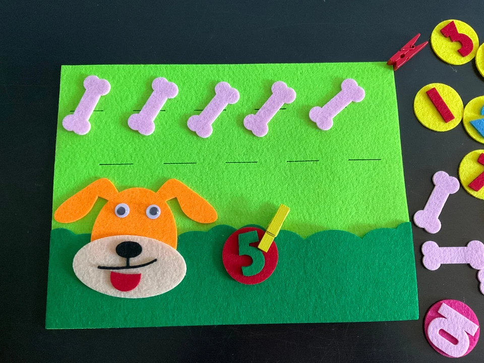 Planche Feutrine à compter Chien Os Atelier Maternelle - Photo 3/4