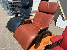 Human Touch PC-6 Manual Leather Classic Plus Zero Gravity Perfect Chair Recliner