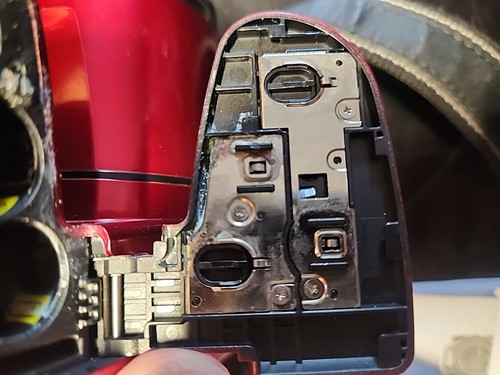 Nikon COOLPIX B500 16.0MP 40x Digital Camera RED - FOR PARTS/REPAIR CORROSION - Picture 5 of 6