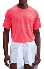 Nike Men's Dri-FIT ADV Stride Running T-Shirt size M