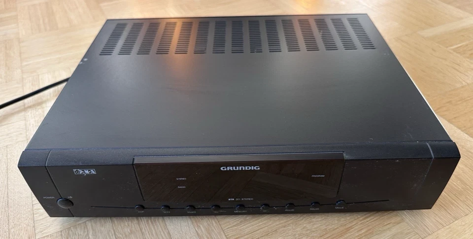 Grundig STR311 – Satellitenreceiver 3x SCART & Audio-Ausgang