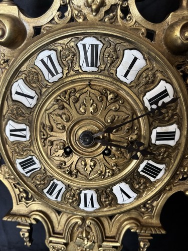 Antique French Gilt Bronze Baroque Cartel Wall Clock - Foto 2 di 10