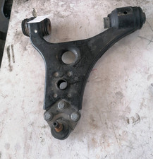 Aufhängungsschwinge Ameise. Rechts MERCEDES-BENZ Classe B (T245) 170/180 Mnv Aufhängungsschwinge Ameise. Rechts MERCEDES-BENZ Classe B (T245) 170/180 Mnv