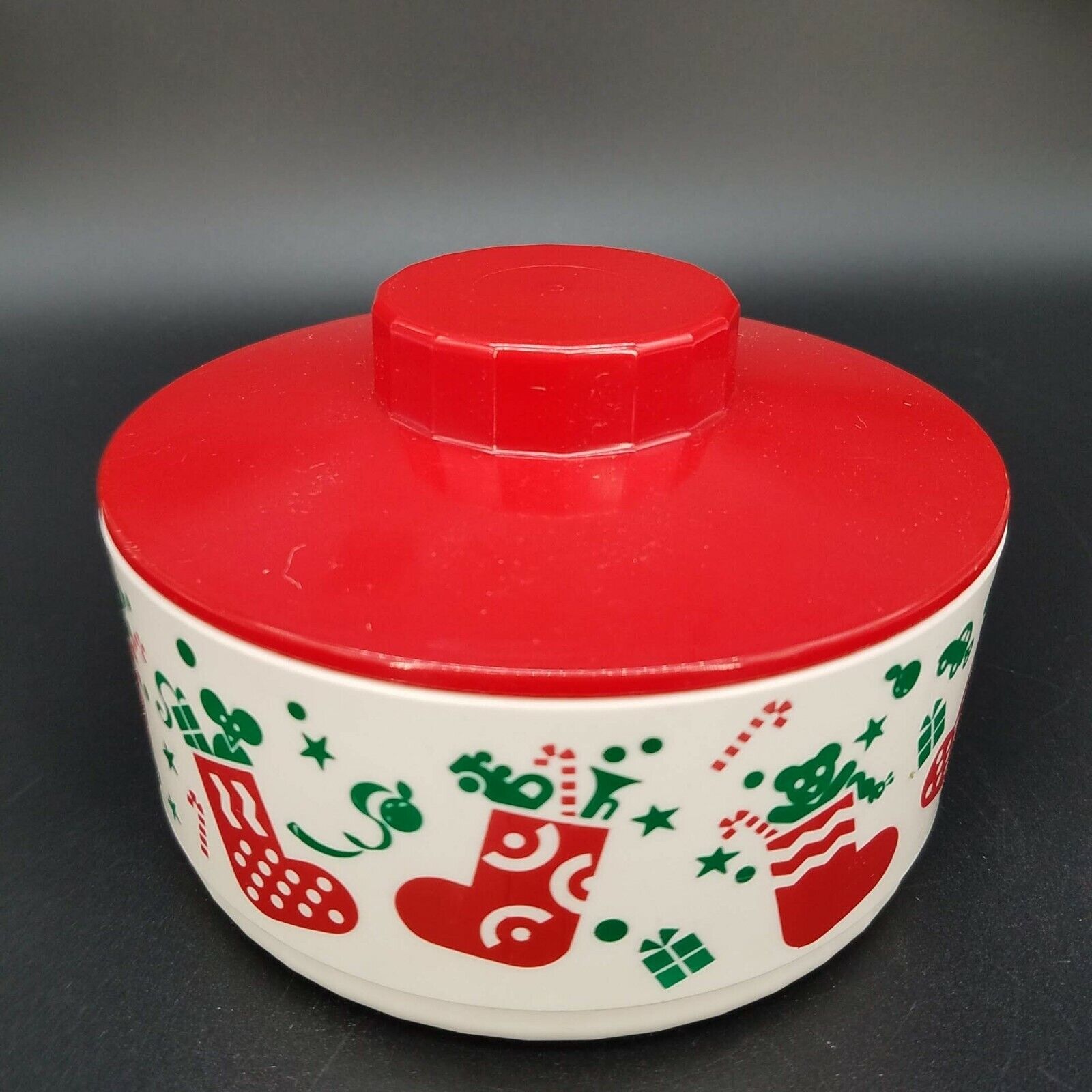 VINTAGE TUPPERWARE CHRISTMAS CONTAINER 2062A-3 WITH LID WHITE RED GREEN  STOCKING