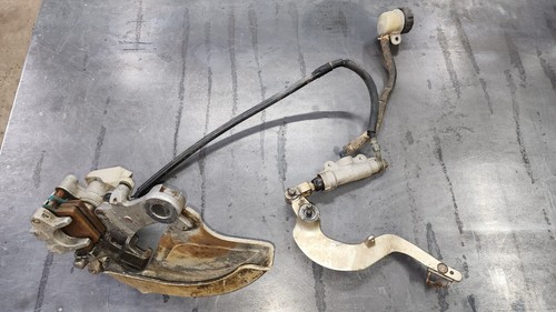 1998 YAMAHA YZ250 OEM REAR BACK BRAKE CALIPER MASTER CYLINDER LEVER & BRACKET - Picture 4 of 4