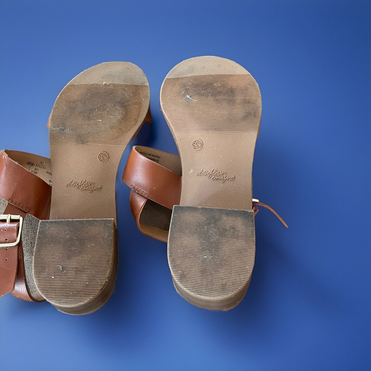 とんトン Dexflex Comfort Dexter Womens Size 8.5 W Sandals Shoes Adjustable