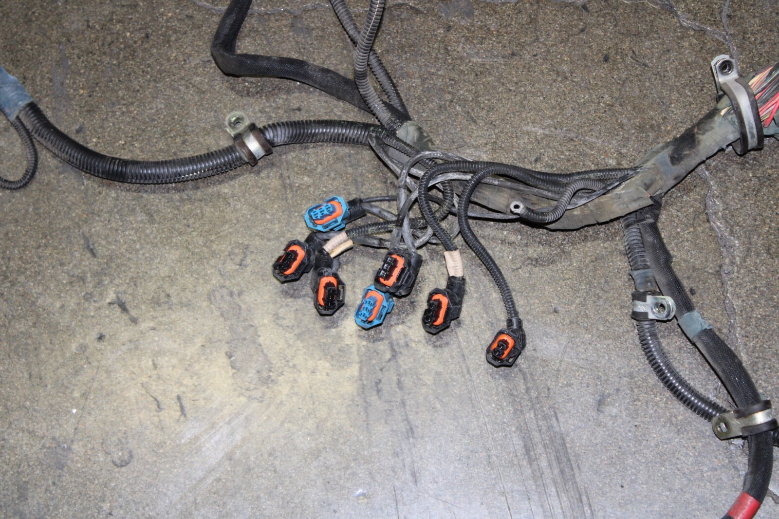 Maserati M128 Coupe, Spyder, Engine Injection Wire Harness, Used, P/N 202617